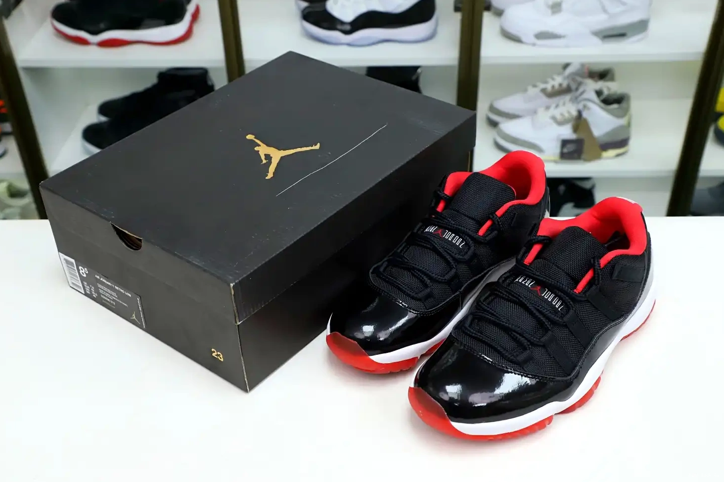 AIR JORDAN BRED RETRO 11 Kimikick LOW 0702